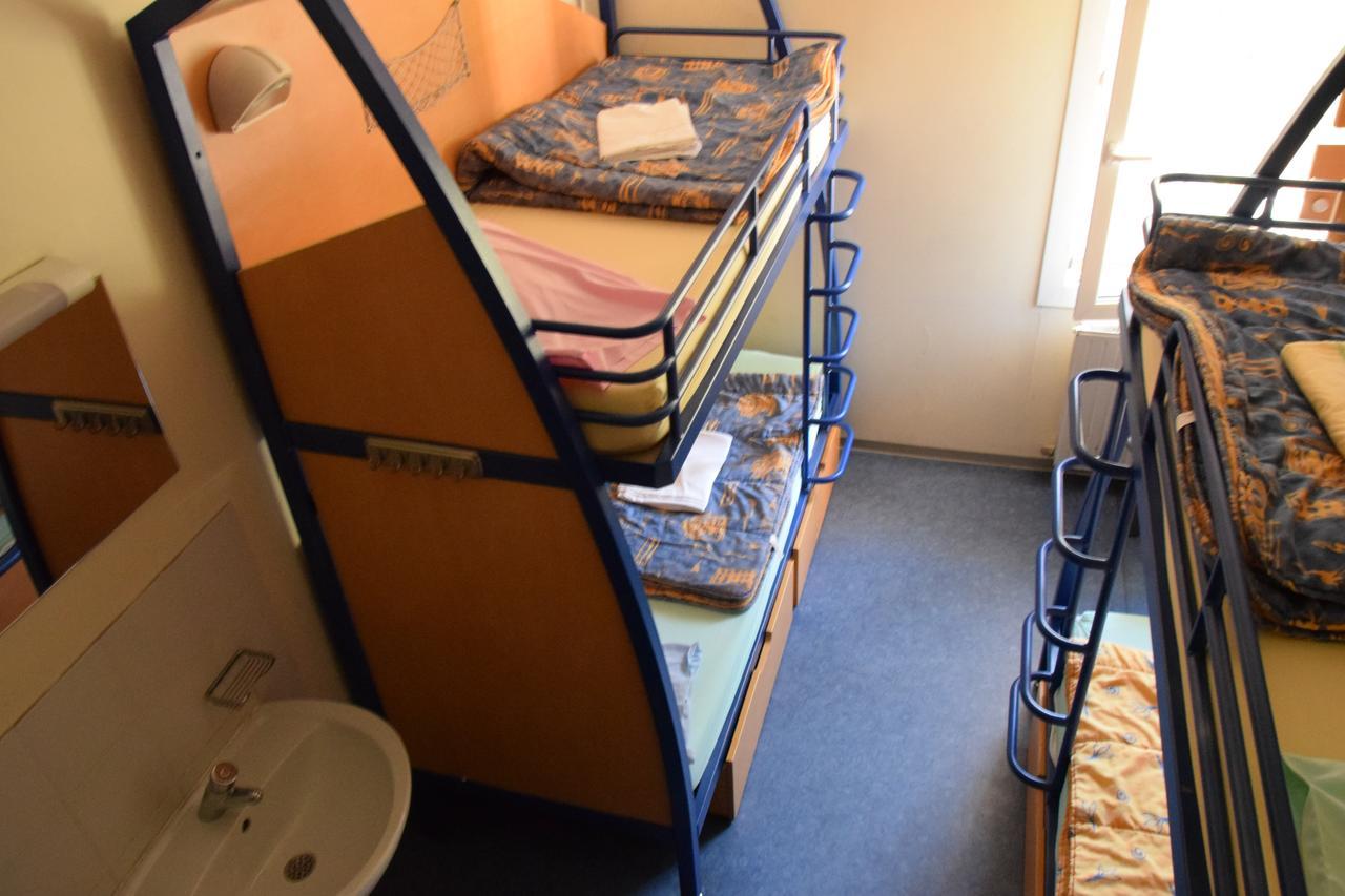 Auberge De Jeunesse Jas De Bouffan Aix-en-Provence Ngoại thất bức ảnh