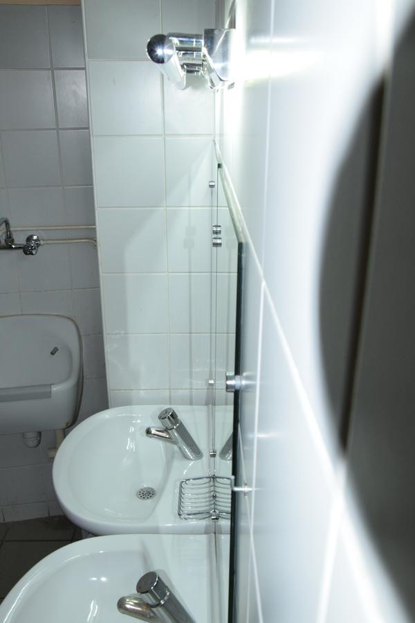 Auberge De Jeunesse Jas De Bouffan Aix-en-Provence Ngoại thất bức ảnh